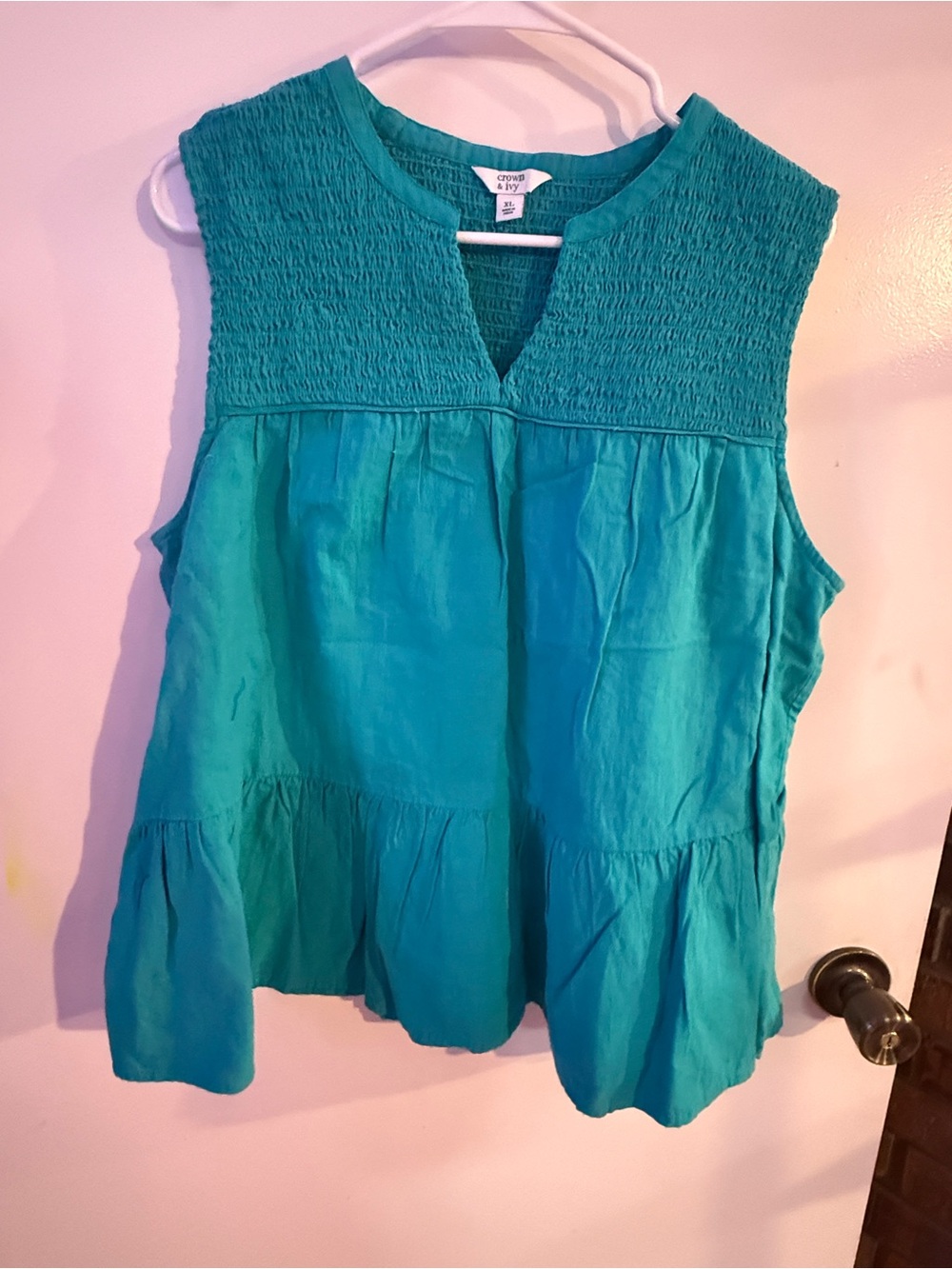 crown & ivy Teal Sleeveless Smocked Peplum Tank